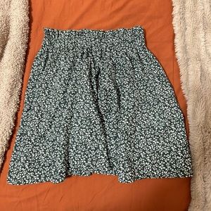 small forrest green floral skirt